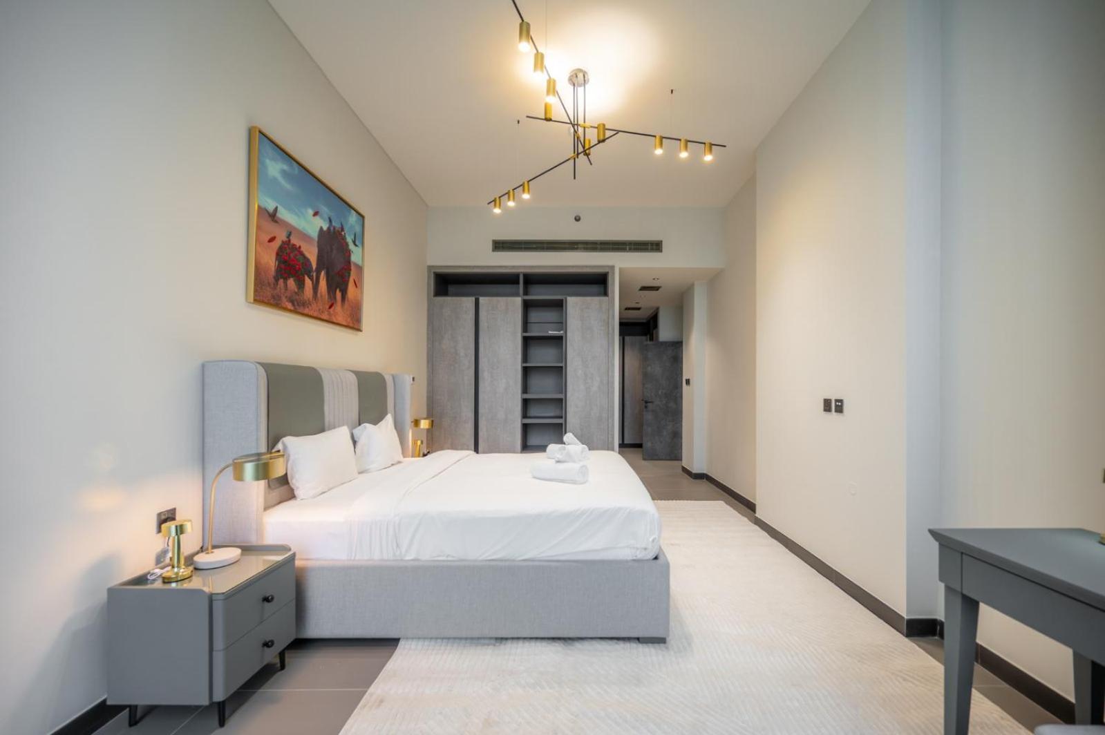 High Floor With Marina View Dubai