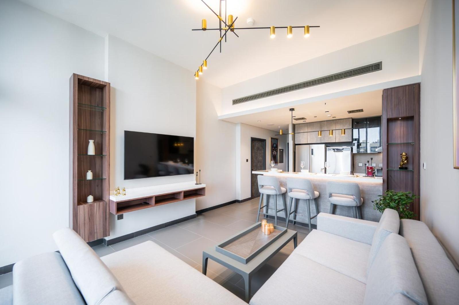 High Floor With Marina View Apartment