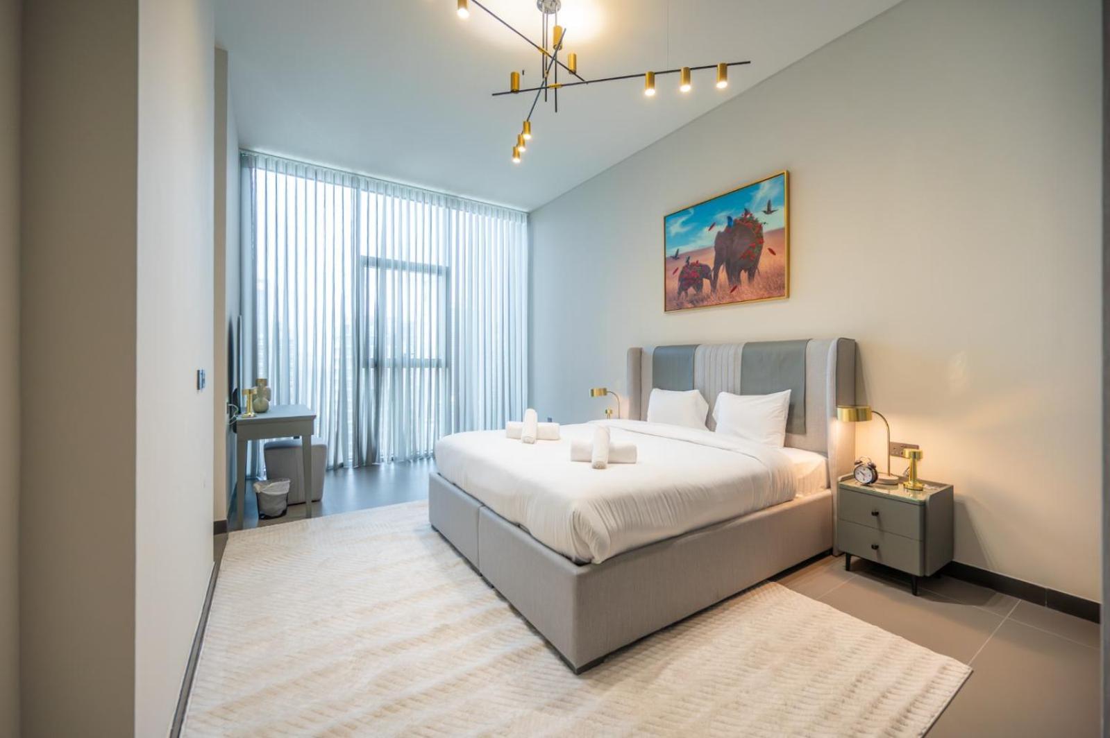 High Floor With Marina View Apartment